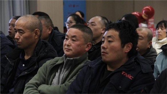 “共鑒輝煌，同繪新章 ”---共慶火炬安泰 2024 年終盛典